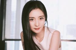 英雄联盟总决赛时间-蓝白风暴中的法国之矛，当吉鲁成为阿根廷的隐形王牌，E组焦点战的一场战术降维打击