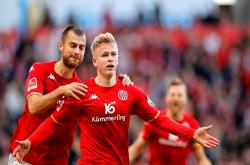 英雄联盟总决赛2025-包含德国球队备战新赛季，力争夺冠的词条