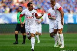 英雄联盟总决赛时间-帕尔马遭遇连胜，陷入联赛两连败困境