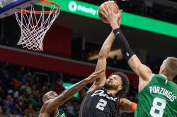 英雄联盟总决赛直播-热火队准备战胜逆境反扑总决赛的简单介绍