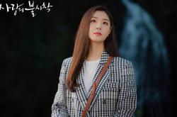 英雄联盟总决赛-暗夜灯塔，斯通斯肩扛城池，于意甲烽火中铸就不朽篇章