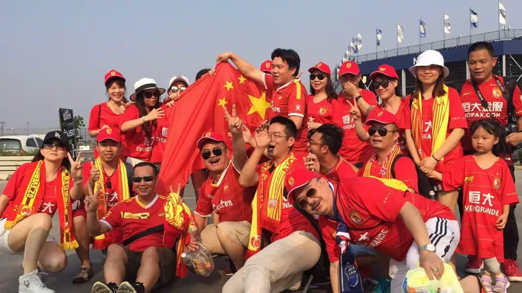 包含广州恒大预备迎战泰国球队，力争取胜晋级的词条