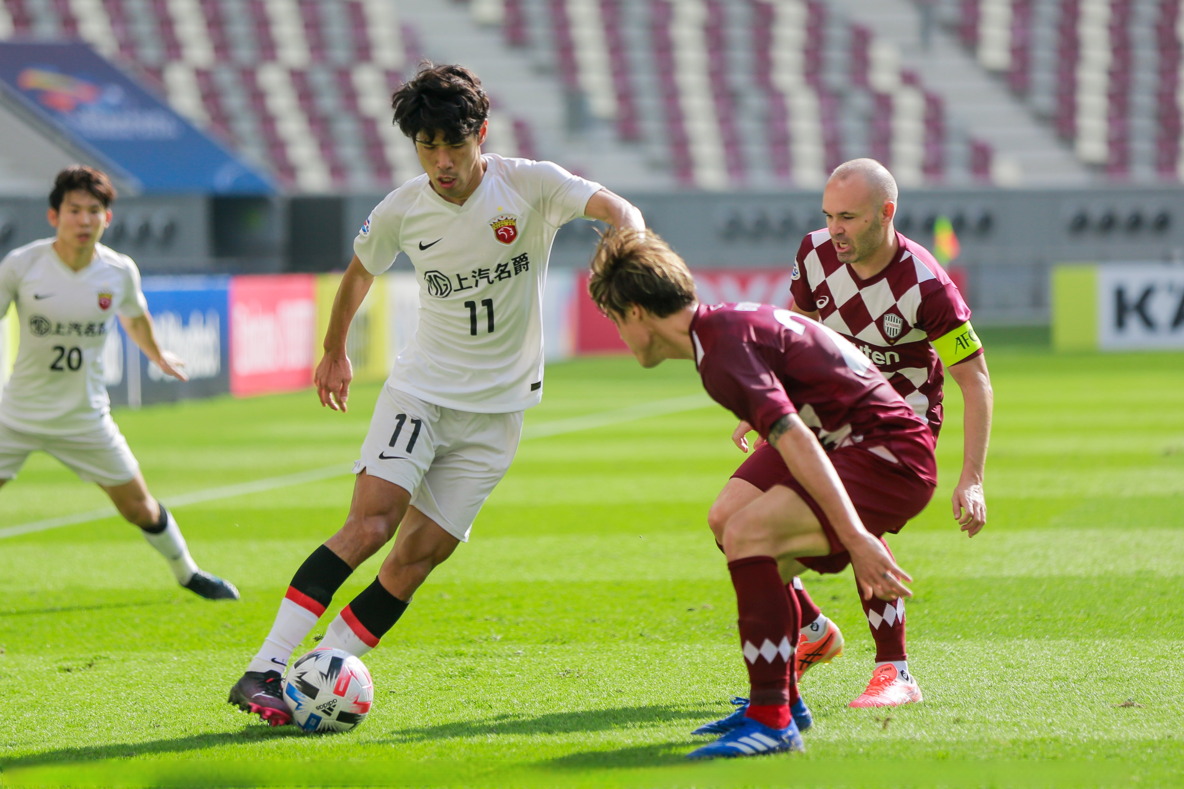 瑞典选手夺得亚军，实现突破