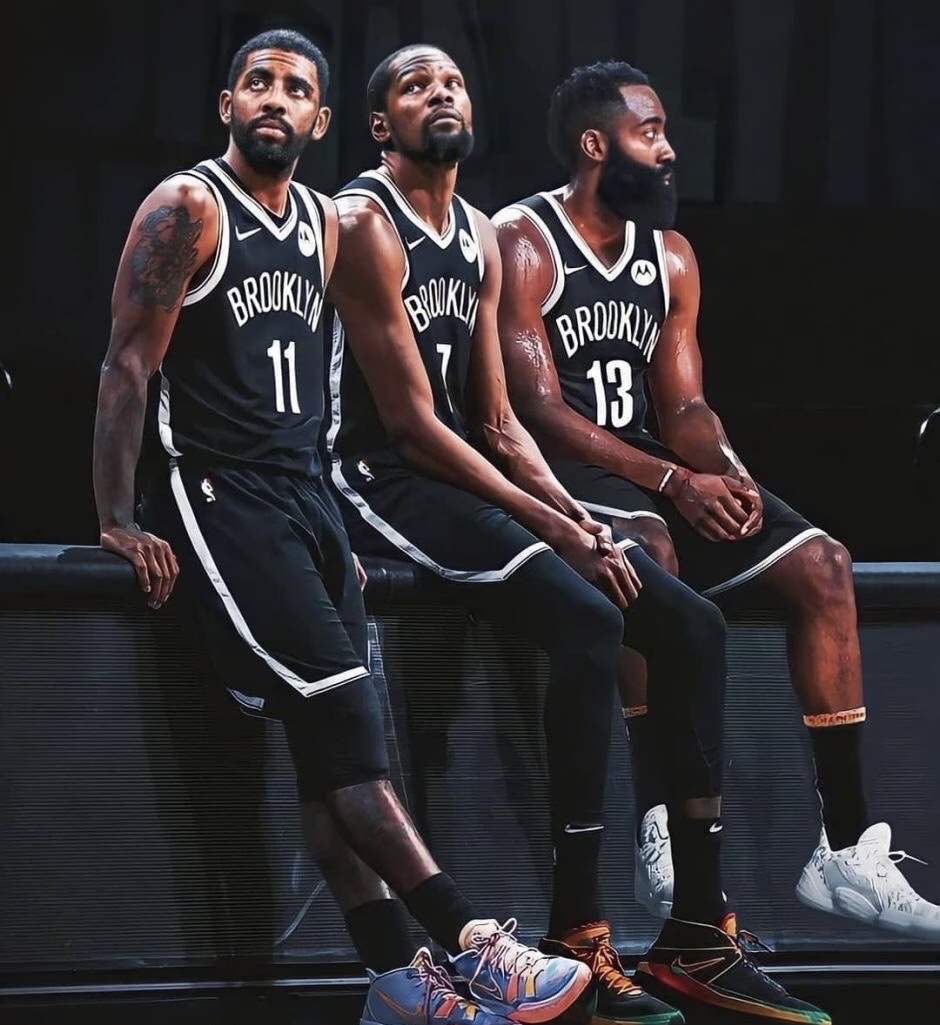 篮网战胜老鹰，继续保持不败