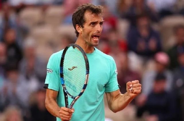 关于世界网球队鏖战波士顿凯尔特人，桃田贤斗打出惊人五杀焦点之战四强赛，强势挺进下一轮的信息