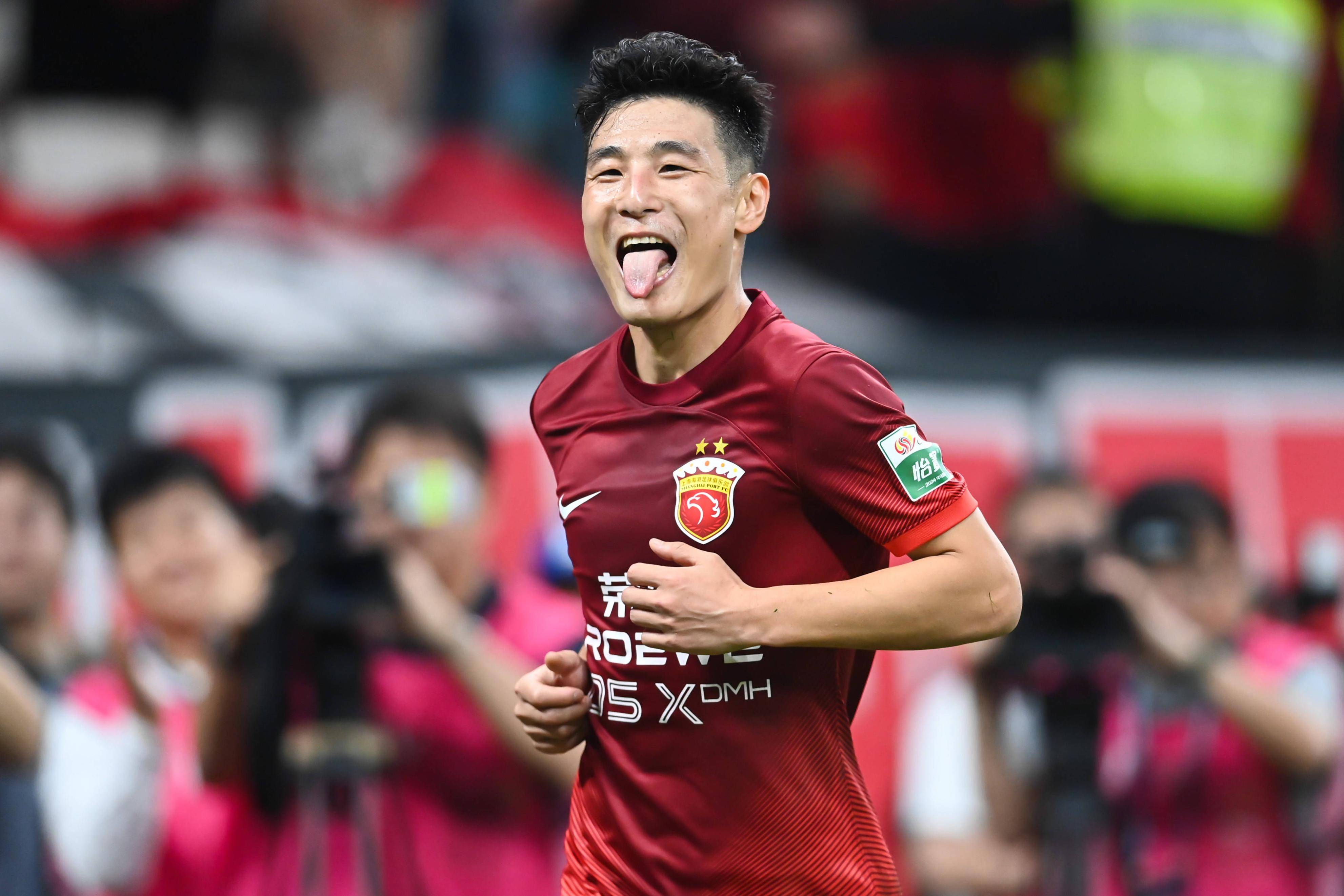 世界杯球员突破自我，表现堪称完美的简单介绍