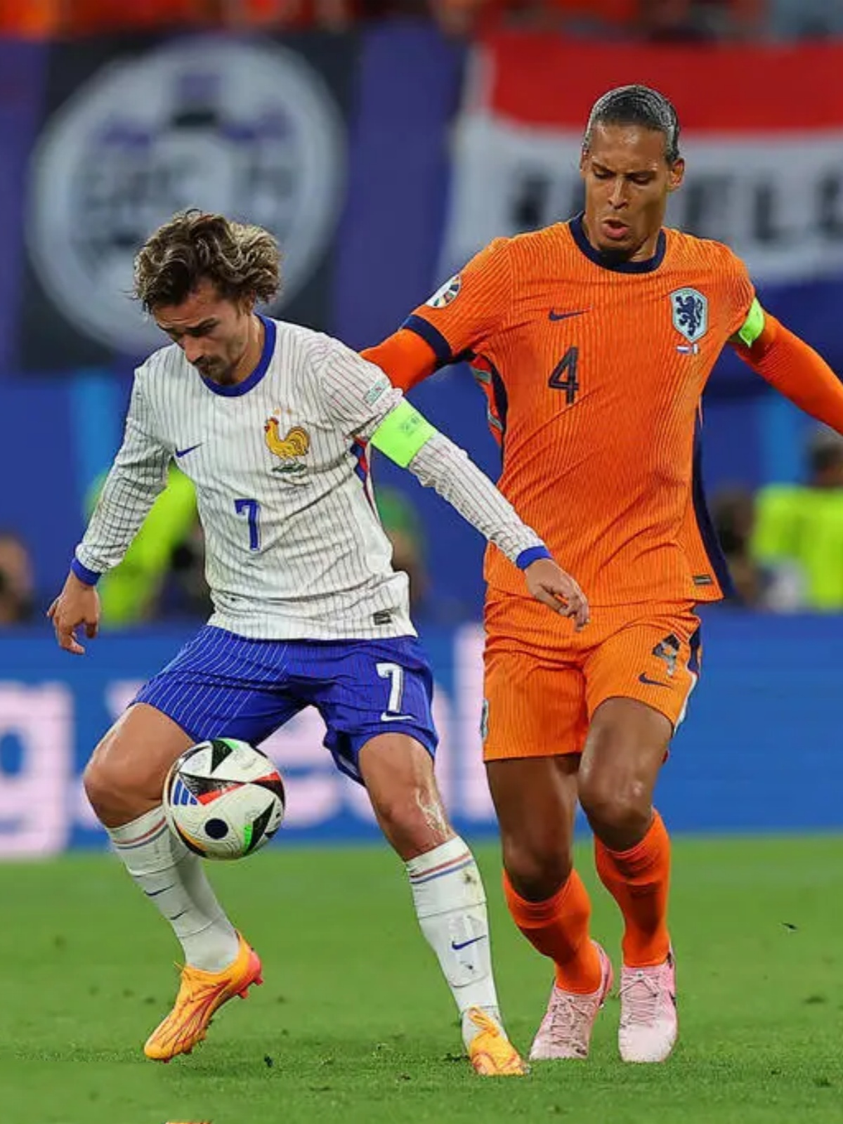 关于PSG险胜RNG，格列兹曼打出惊人五杀激烈交锋淘汰赛，成为赛场最大亮点的信息