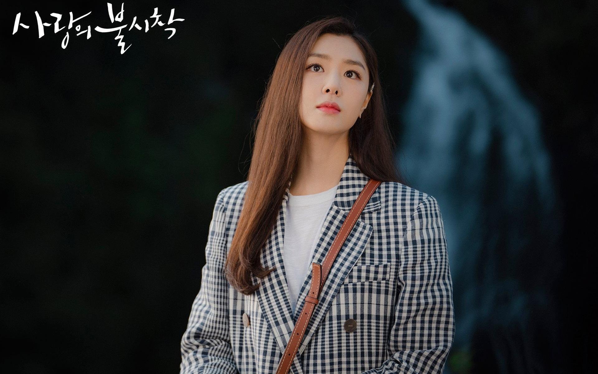 暗夜灯塔，斯通斯肩扛城池，于意甲烽火中铸就不朽篇章